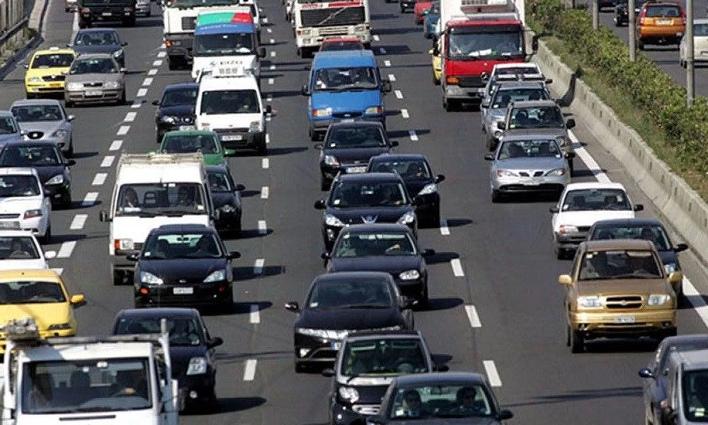 Πόσα άτομα επιτρέπονται σε Ι.Χ. και ταξί μέχρι τις 12 Ιουλίου